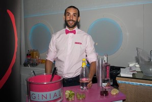 Fiesta OXXO Showroom